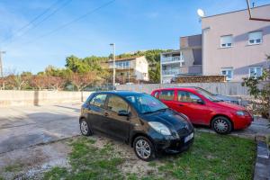 Fotografia z galérie ubytovania Apartments with a parking space Podstrana, Split - 20419 v destinácii Podstrana