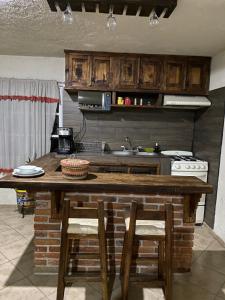 Kuhinja oz. manjša kuhinja v nastanitvi Bonito departamento y Terrazas