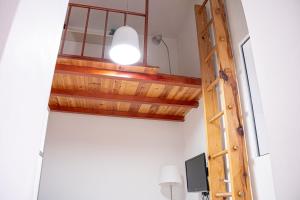 Telewizja i/lub zestaw kina domowego w obiekcie Adorable apartamento en Almagro