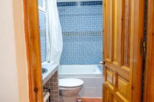 Łazienka w obiekcie Adorable apartamento en Almagro