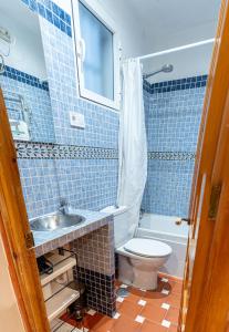Łazienka w obiekcie Adorable apartamento en Almagro