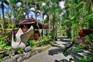 Сад в Bali Spirit Hotel and Spa, Ubud