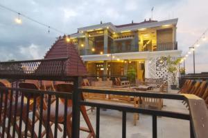 Balkon oz. terasa v nastanitvi Griya Mataram Kotagede Mitra RedDoorz