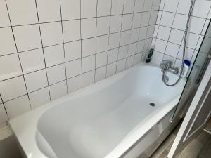 Afbeelding uit fotogalerij van L'oasis de l'Yonne in Migennes