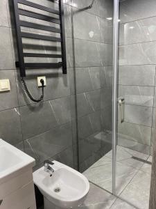 Ένα μπάνιο στο Vienna House +65 φωτογραφίες