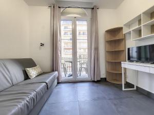 Nestor&Jeeves - ROSIE FRANCE RIVIERA - Close sea - Balcony