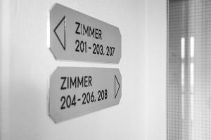 Majutusasutuses Centra Hotel Zurich olev sertifikaat, autasu, silt või muu dokument