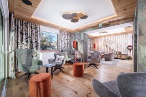 Predel za sedenje v nastanitvi Hotel Garni Entstrasser