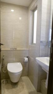 Koupelna v ubytování RELOhomes Serviced Apartment