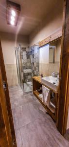 Koupelna v ubytování Arlette Chambres d'Hôtes + 37 fotografií