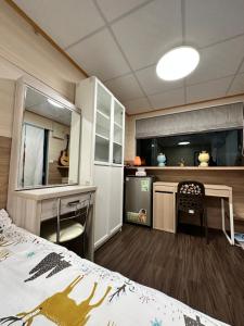 Nhà bếp/bếp nhỏ tại Shinlong Happiness House