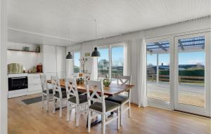 Φωτογραφία από το άλμπουμ του Gorgeous Home In Kalundborg With Wifi σε Kalundborg