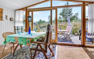 Patio nebo venkovní prostory v ubytování Awesome Home In Ålbæk With 3 Bedrooms & Wifi