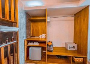 Kuchyň nebo kuchyňský kout v ubytování The Parlour Krabi