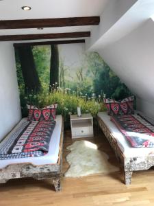 Postel nebo postele na pokoji v ubytování Ferienwohnung Romantica 1. und 2. OG