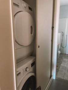 טרה נובה - וילה מהממת עם בריכה פרטית מחוממת, ג'קוזי וסאונה ליד הכנרת的一间浴室
