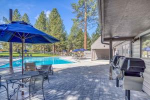Πισίνα στο ή κοντά στο Mt Bachelor Condo