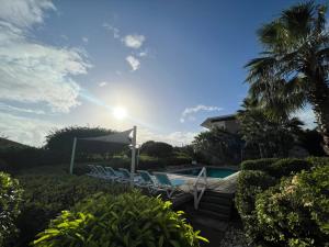 Bazen v nastanitvi oz. blizu nastanitve Boca Gentil sea view apartment - Jan Thiel