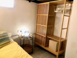 A bed or beds in a room at Apartamento Cádiz Costa