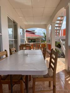 Un balcon sau o terasă la Christina's Guest House OFFICIAL