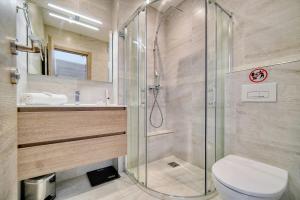 Łazienka w obiekcie REF 1477 - Apartment for rent