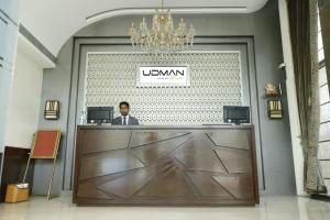 Vstupní hala nebo recepce v ubytování Udman Hotel Chhattarpur