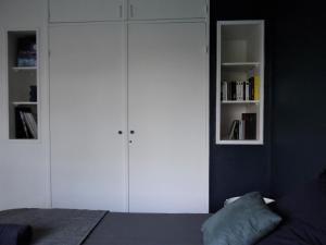 Knižnica v apartmáne