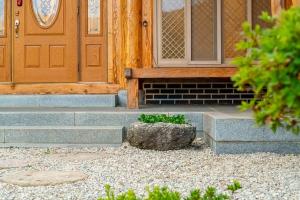 Fotografie z fotogalerie ubytování Ellon Hanok Pension v destinaci Josu