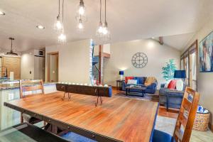 a living room with a ping pong table at 4 Bed 4 Bath Vacation home in Oaks at Wasatch in Cottonwood Heights