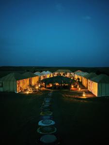 Fotografie z fotogalerie ubytování Akabar Luxury Desert Camp v destinaci Merzouga