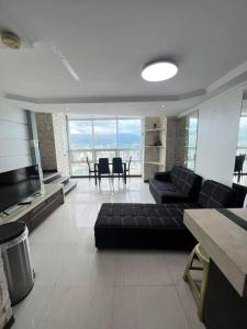 Gallery image of Simple and Relaxing 2-Bedroom Condo Unit in Cebu City