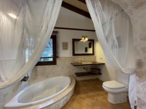 Gallery image of Villa Noray Cala Morell in Cala Morell