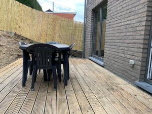 Fotografie z fotogalerie ubytování Fully furnished house, wifi, garage v destinaci Chaffours