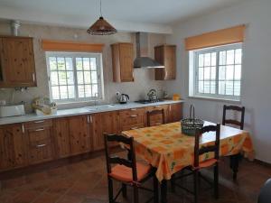 Afbeelding uit fotogalerij van Casa da Carrasqueira - Sesimbra in Sesimbra