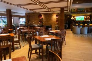 Hotel Habitel Select餐厅或其他用餐的地方