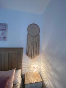 Postel nebo postele na pokoji v ubytování Iris Vistas Benalmadena