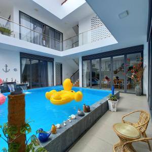 Πισίνα στο ή κοντά στο Villa Zenna Long Hải