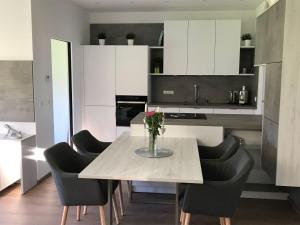 A kitchen or kitchenette at Unterschlupf