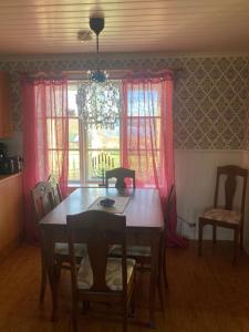 Fotografie z fotogalerie ubytování Wonderful big house - near lake Fryken in Värmland v destinaci Kil