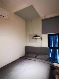 Cama ou camas em um quarto em [5-STAR Facilities] ARTE Mont Kiara Luxury Duplex