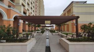 O edifício onde o apartamento está situado