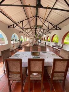 Restaurace v ubytování Hacienda La Pola