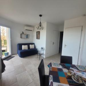 Posedenie v ubytovaní Gîte Le Saint Benoît