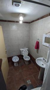 A bathroom at Casa del Bosque