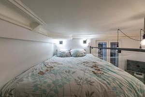 Le studio de belleville 2 a 4 personnes