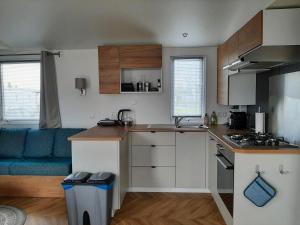 Köök või kööginurk majutusasutuses Chalet DIE SONNE