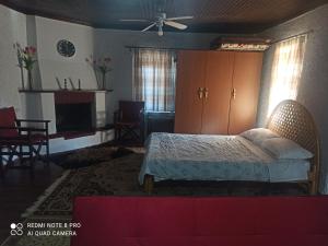 A bed or beds in a room at ForestRock Studio FOR SALE TOO