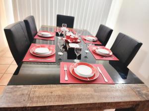 Area soggiorno di La Villa Pets ok No pet without Calling host prior to booking t&C apply