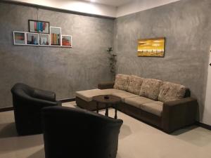 Istumisnurk majutusasutuses Eden Blue Hikkaduwa