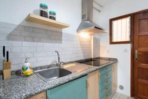 Zdjęcie z galerii obiektu Precioso Estudio en primera línea del mar w mieście San Marcos